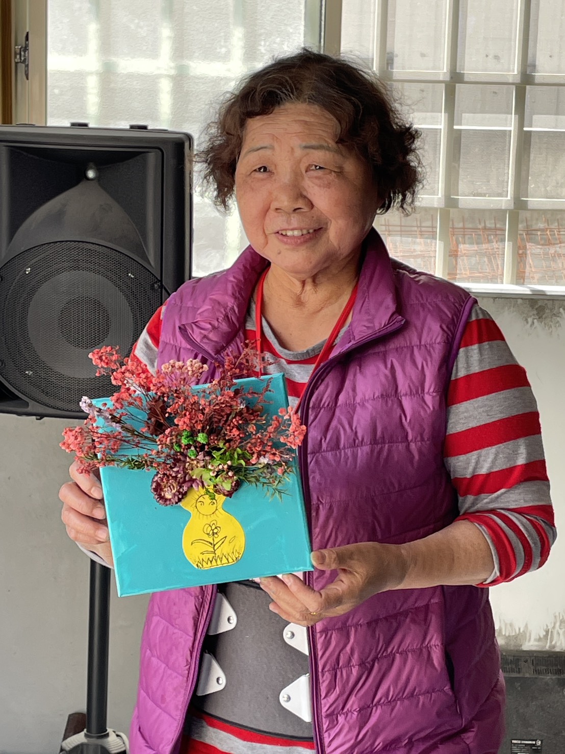台中團體花藝畫布花瓶插花作品